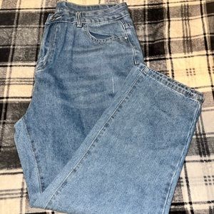 Denim mom jeans